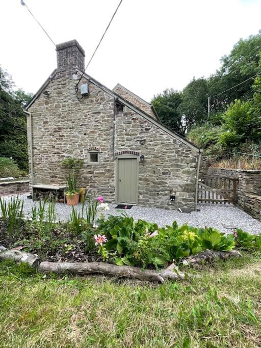 Former Corn Mill Cottage On The North Wales Coast Talacre Bagian luar foto
